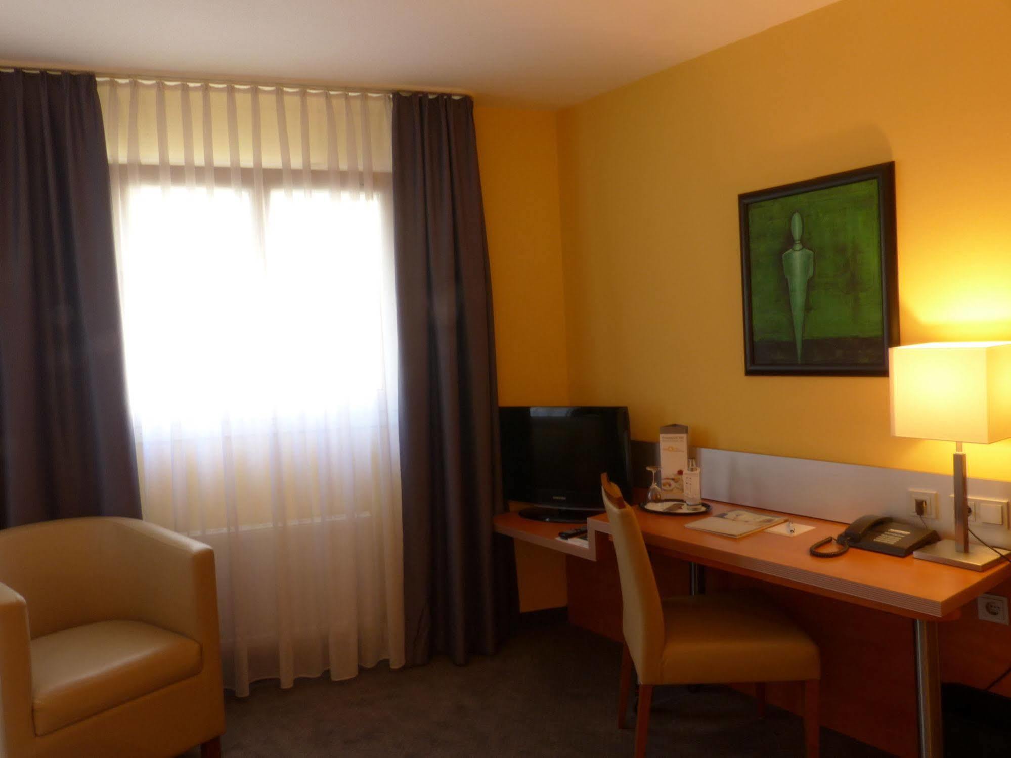 Ghotel Hotel & Living Muenchen-City Екстер'єр фото