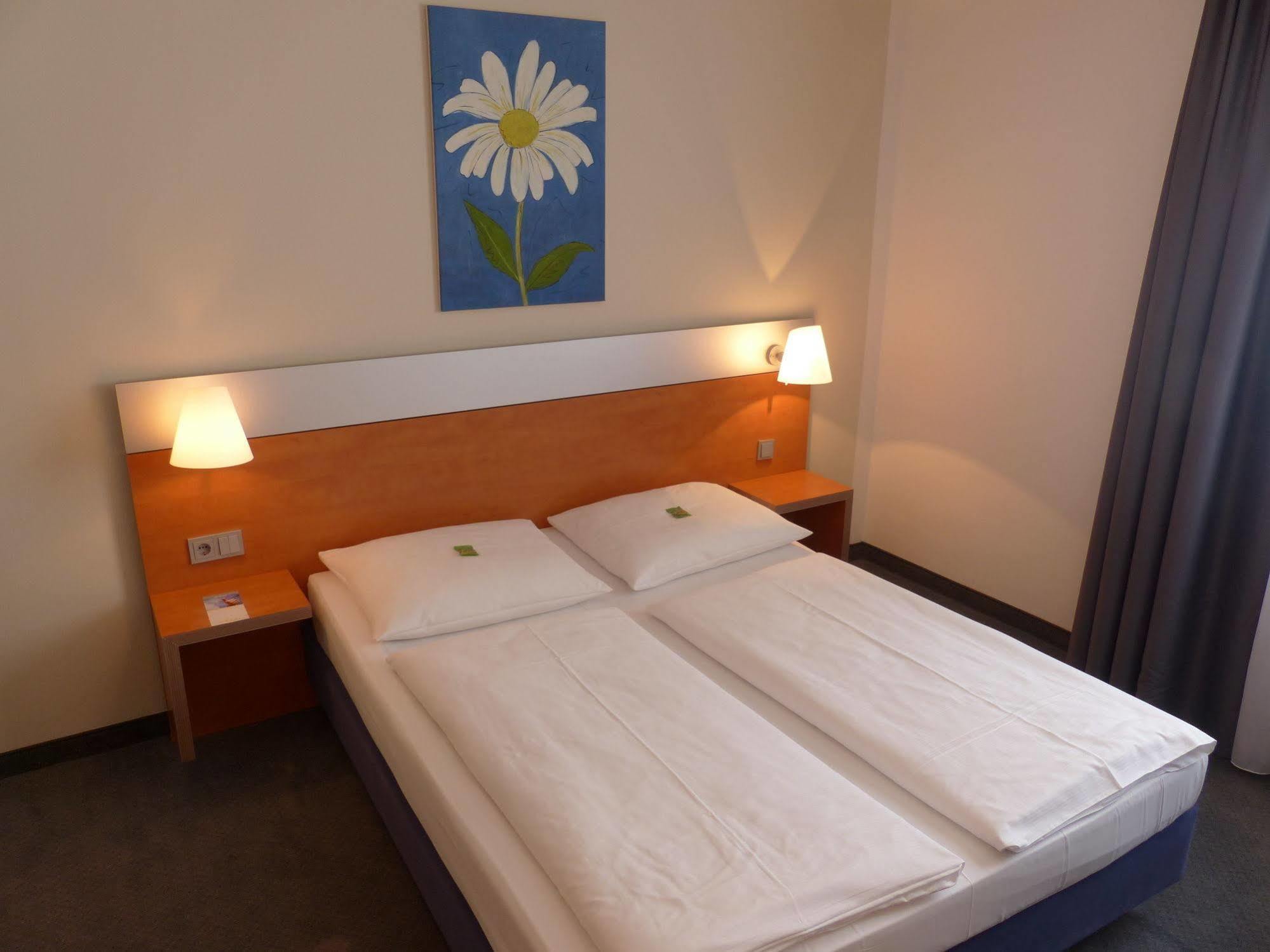 Ghotel Hotel & Living Muenchen-City Екстер'єр фото
