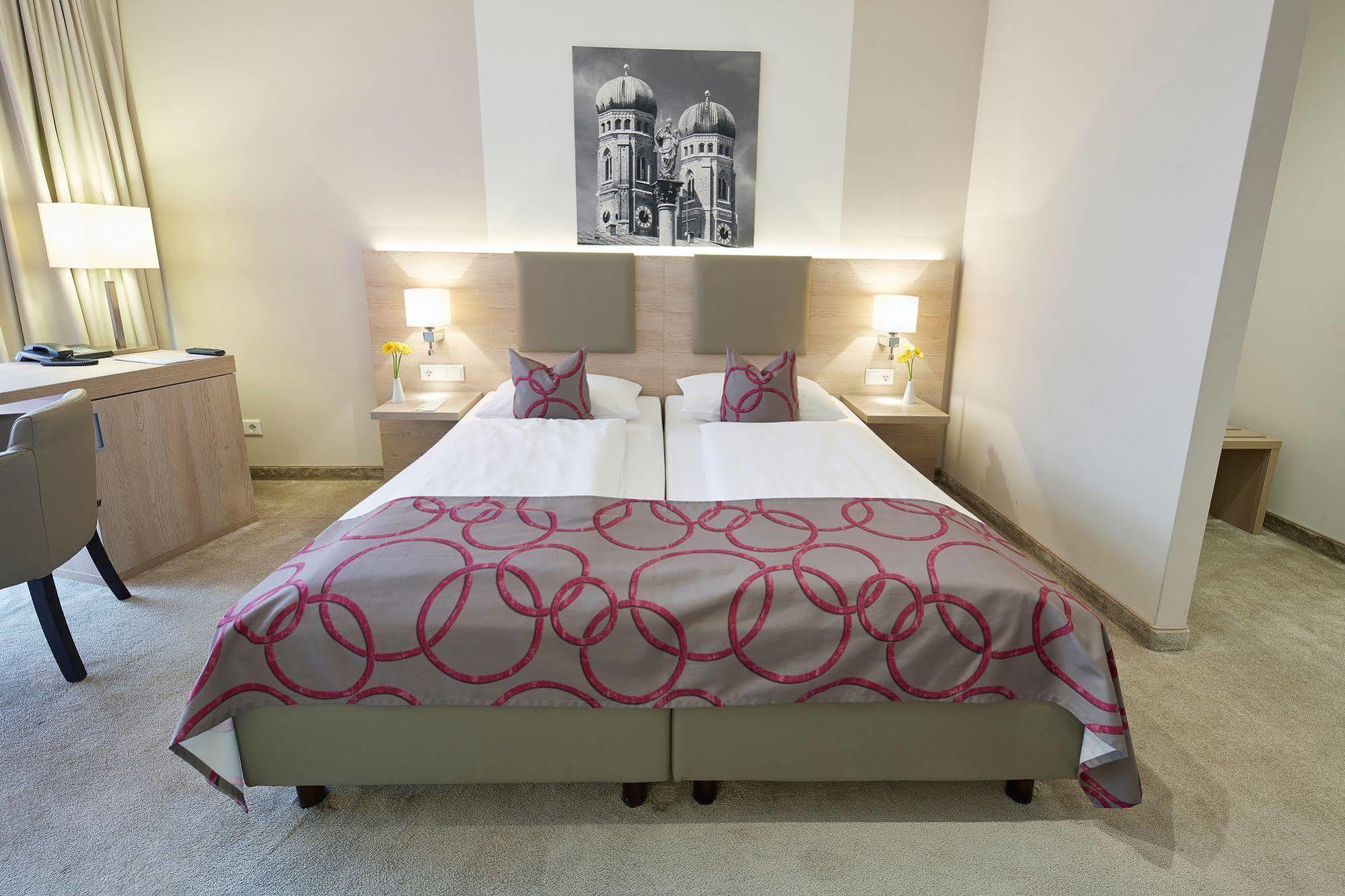 Ghotel Hotel & Living Muenchen-City Екстер'єр фото