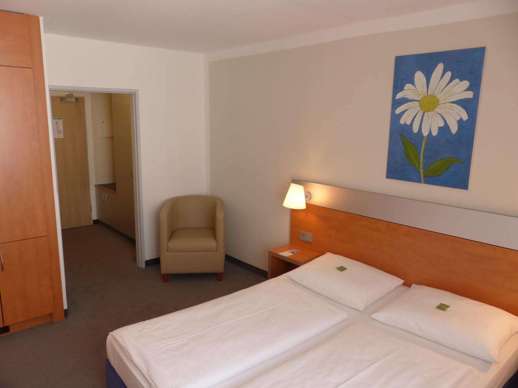 Ghotel Hotel & Living Muenchen-City Екстер'єр фото